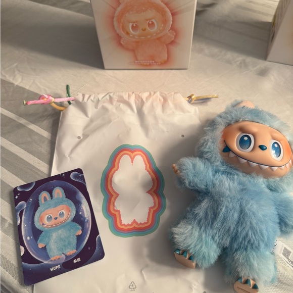 Authentic Hope Labubu - Picture 7 of 7